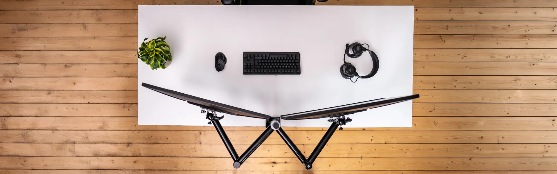 ErgoDesk Monitorhalterung – individuelle Ausführung auf Anfrage Tischhalterung für Monitore – Sonderlösung von ErgoDesk